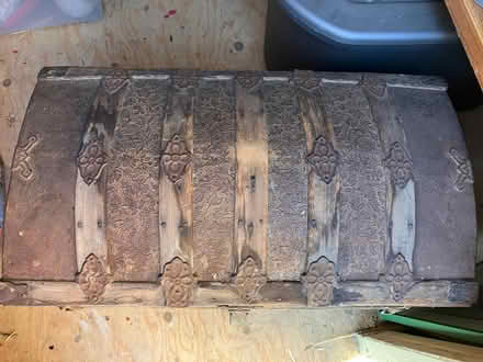 Photo of free old trunk (Mill Valley) #3