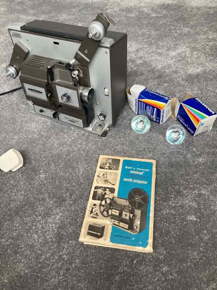 Photo of free Cine projector for 8mm and Super8 film (Marlow Bottom SL7) #1