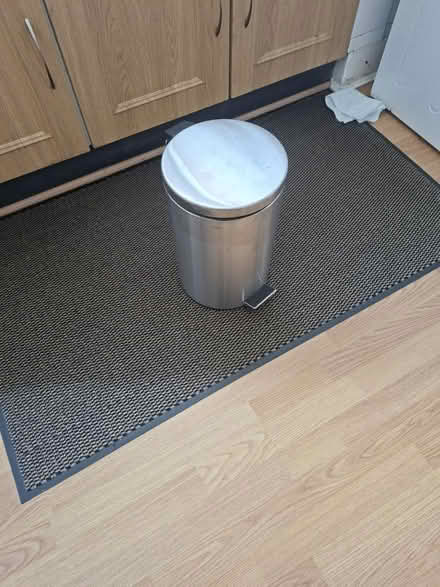 Photo of free Small stainless steel pedal bin (Liverpool. Allerton) #3