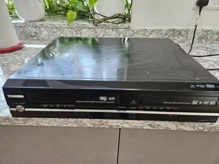 Photo of free Toshiba RD-XV48DTKB (Burgess Hill Worlds End RH15) #1