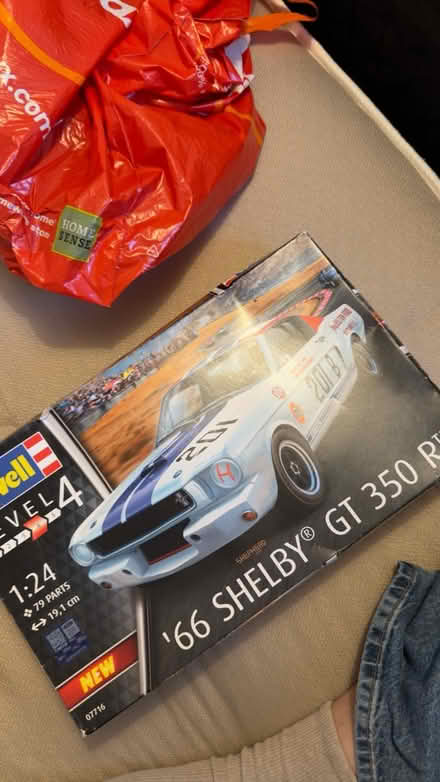 Photo of free Puzzles and DIY model car (The Exchange LS12) #2