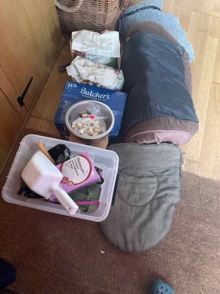 Photo of free Dog bed, accessories and dog food (Sissinghurst Kent) #1