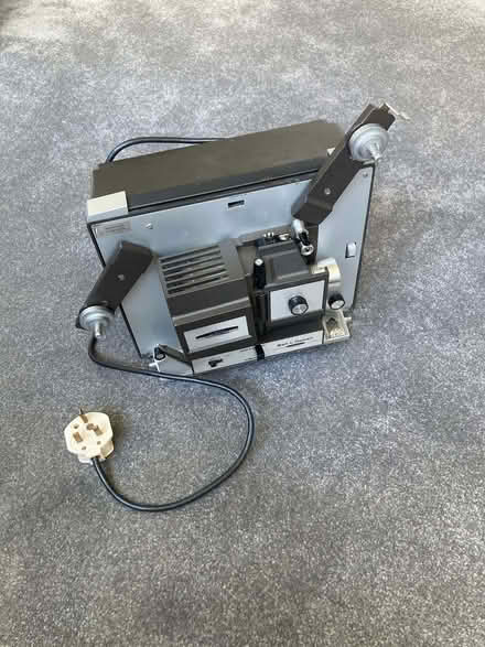 Photo of free Cine projector for 8mm and Super8 film (Marlow Bottom SL7) #2