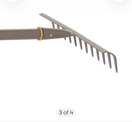 Photo of Garden rake (Hemsworth S14) #1