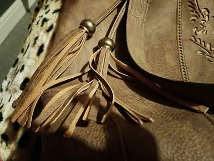 Photo of free Ladies tote hand bag (Chesser EH14) #2