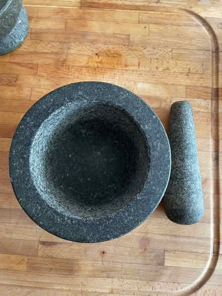 Photo of free Small Stone Mortar and Pestle (Eyton SY7) #2