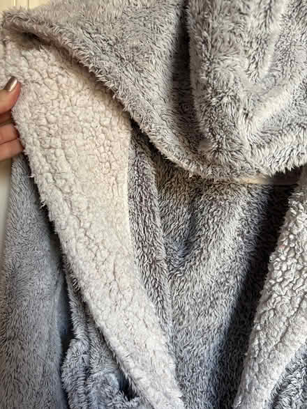 Photo of free Ladies fluffy dressing gown S/M (Oulton broad) #2