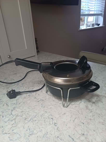 Photo of free Large Remoska (Google it) (Abbeydale Park S17) #1