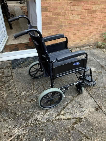 Photo of free Light Folding Transit Wheelchair (SG18) #2