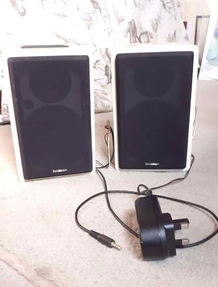 Photo of free Sandstrom Speakers (Thrupp GL5) #1