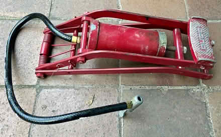 Photo of free Foot pump (Maida Vale W9) #1