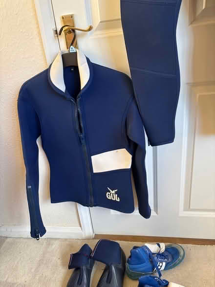 Photo of free wet suit (Thames Ditton KT7) #3