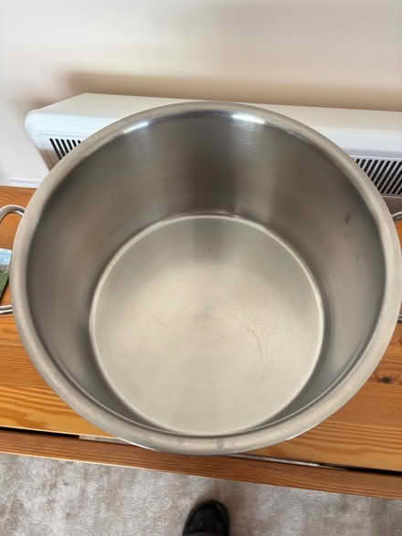 Photo of free Fissler cooking pot (DA82PL) #3