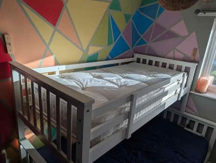 Photo of free Single bed with mattress (BL3) #3