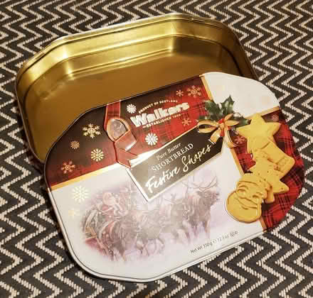 Photo of free Empty biscuit tin (Dyke Road area BN1) #1
