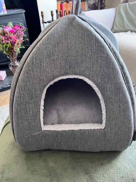 Photo of free Cat/kitten igloo bed (Booker HP12) #2
