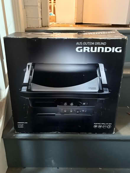 Photo of free grill (St Margarets TW1) #1