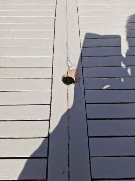 Photo of free A wooden table and 5 chairs (Lancing Bn150qy) #3