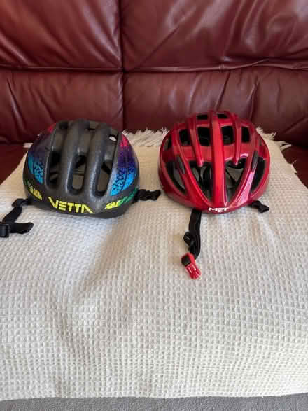 Photo of free bike helmets (Thames Ditton KT7) #1