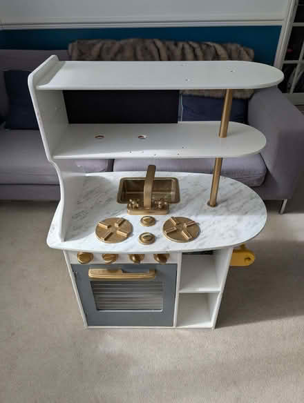 Photo of free Double sided children play kitchen (Tadworth KT20) #1