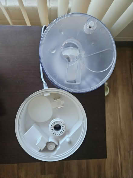 Photo of free Humidifier (Fair Oaks and Wolfe) #3