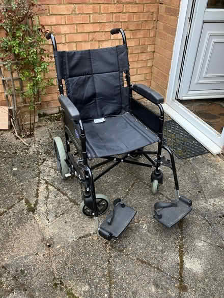 Photo of free Light Folding Transit Wheelchair (SG18) #1