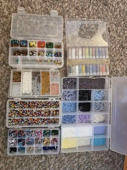 Photo of free Beads (Eubank and spain) #1