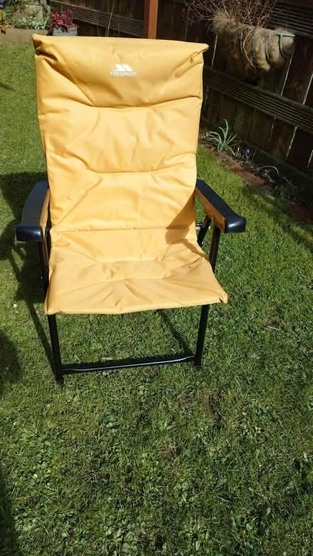 Photo of free Outdoor chair (BD13) #1