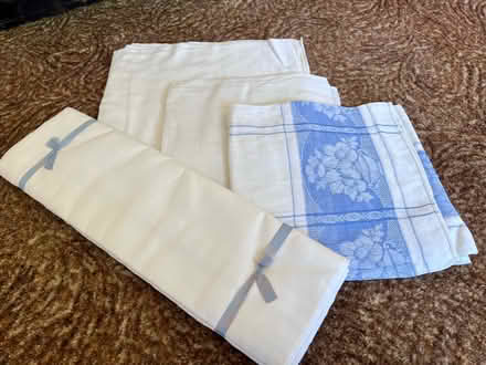 Photo of free Tablecloths x4 (Eastbourne BN21) #1