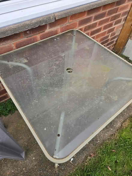 Photo of free Garden table and 4 chairs (Sutton Farm) #4