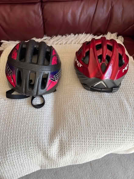 Photo of free bike helmets (Thames Ditton KT7) #4