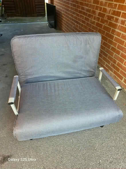 Photo of free Sofá bed (Swindon - SN25) #1