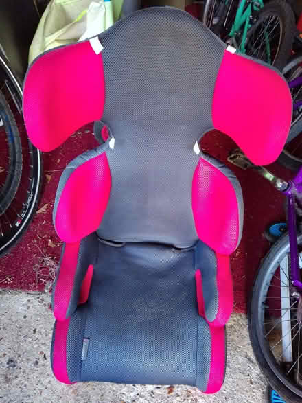 Photo of free Car booster seat (Park Gate SO31) #1