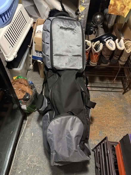 Photo of free Golf bag/caddy with wheels (St Margarets TW1) #1