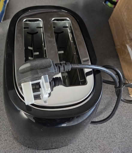Photo of free 2 slice toaster brand new (Rogerstone NP10) #1