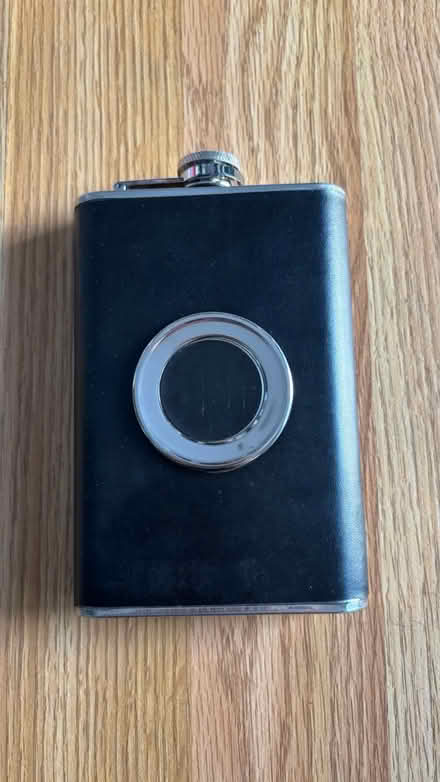 Photo of free Flask, pineapple corer etc (Columbia) #4