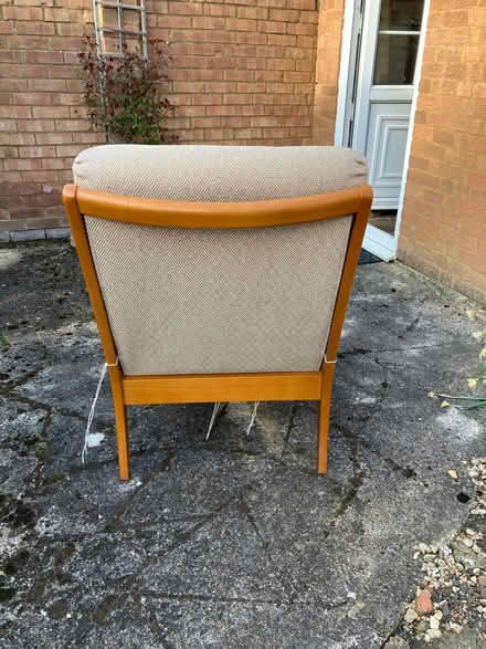 Photo of free Vintage Cintique Armchair (SG18) #3