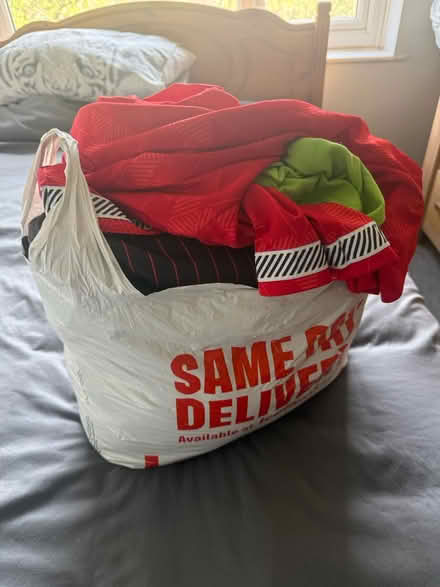 Photo of free Men Size Large Shorts T-Shirts (Kingswood BS15) #1