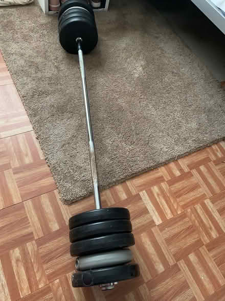 Photo of free Weights and pole (Bucknell SY7) #1