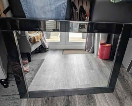 Photo of free Large mirror (KY1 Kirkcaldy) #1