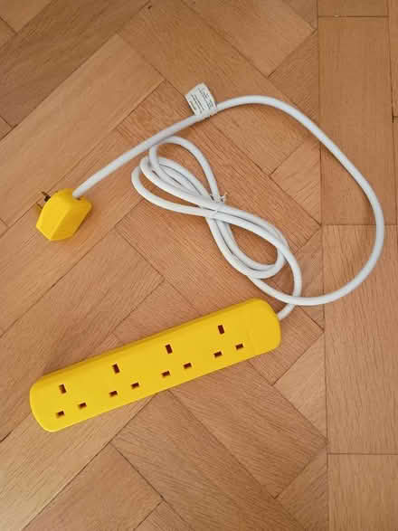 Photo of free 4 way socket (Amersham HP7) #1