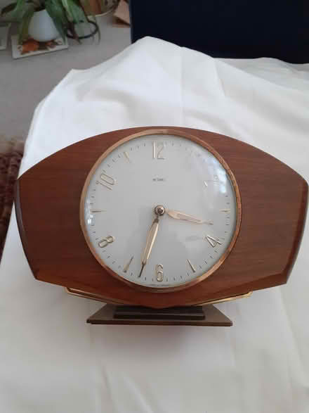 Photo of free Mid century clock (Greenford W7) #1