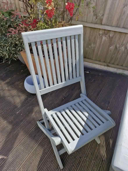 Photo of free A wooden table and 5 chairs (Lancing Bn150qy) #2