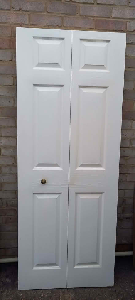 Photo of free Bifold door (Ashton Green BN8) #1