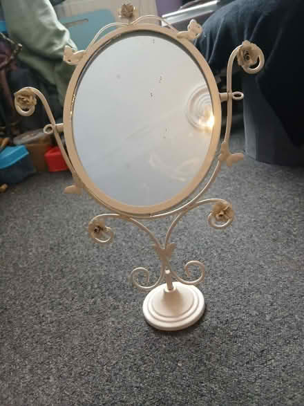 Photo of free Dressing table mirror (Weeke SO22) #1