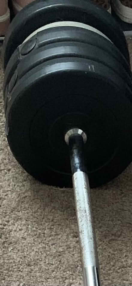 Photo of free Weights and pole (Bucknell SY7) #2