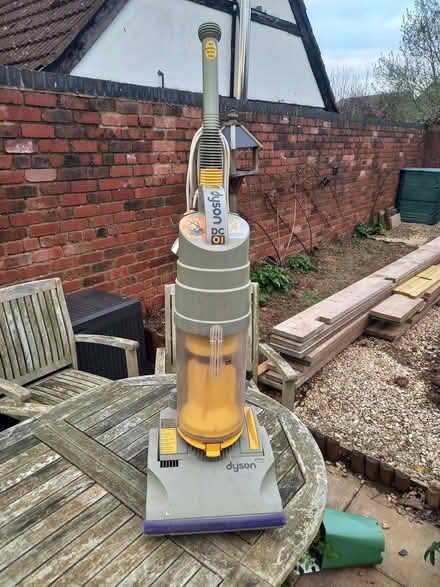 Photo of free Dyson DC01 Vacuum Cleaner (Alfrick WR6) #1