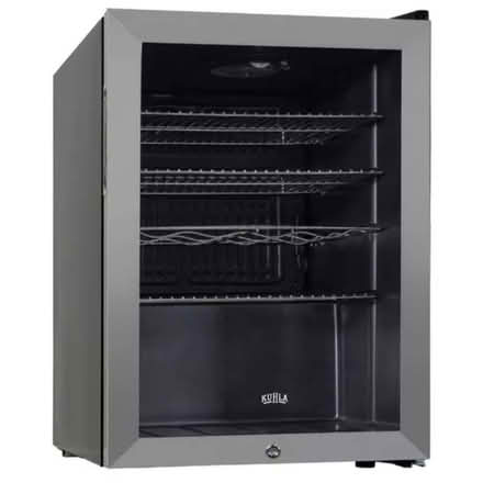 Photo of Mini Fridge (not working) (Sale Moor M33) #1