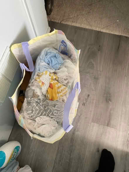 Photo of free Baby clothes (Bow E3) #1
