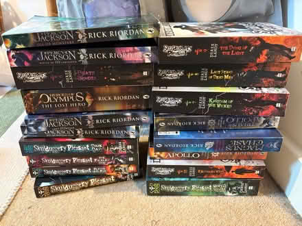 Photo of free Skulduggery Pleasant/Percy Jackson (RG1) #1